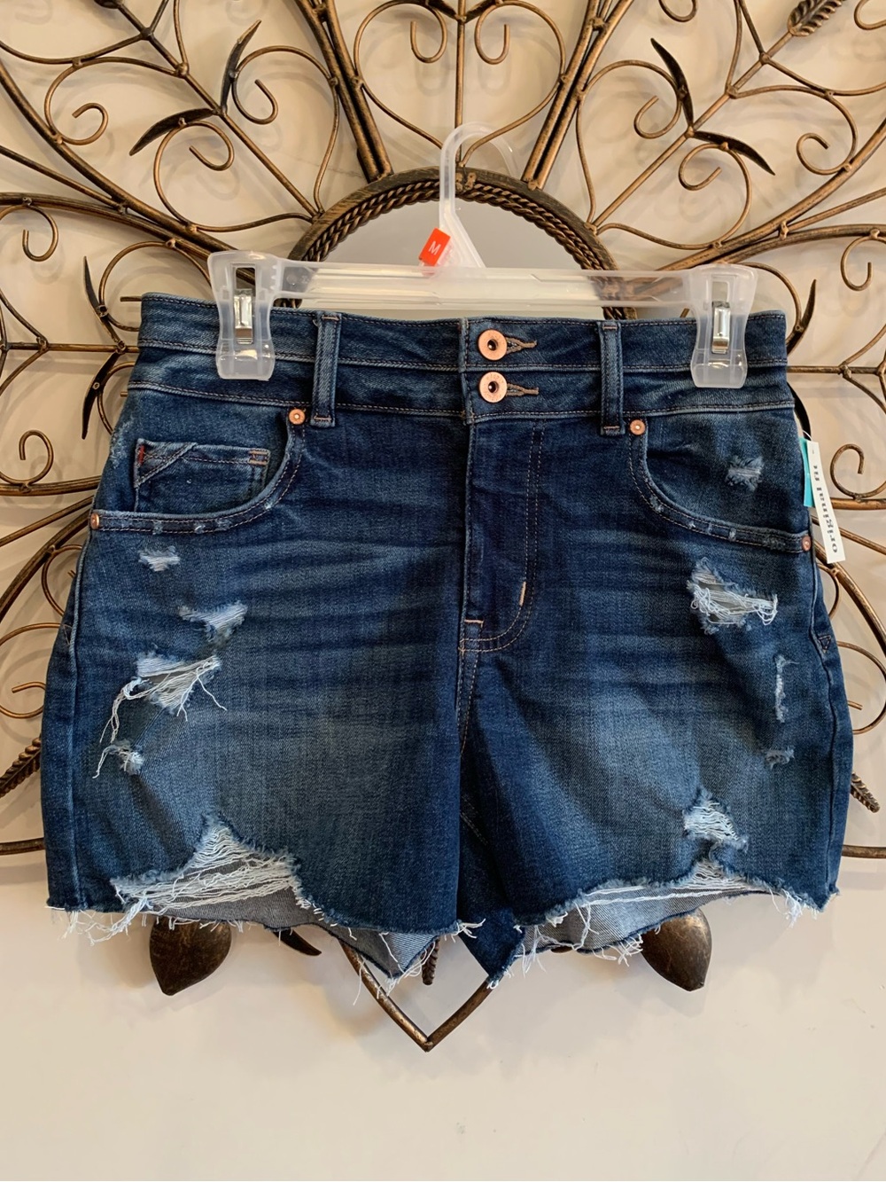 NWT Edgely/Maurices Distressed Original Fit High Rise Ultimate Stretch Shorts